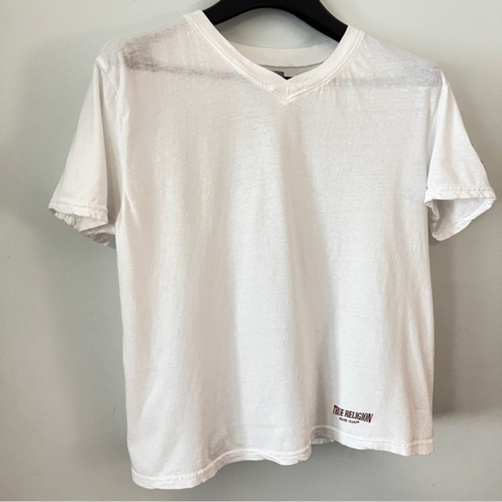 True Religion V-Neck White Short Sleeve Tee- with flaws see pics